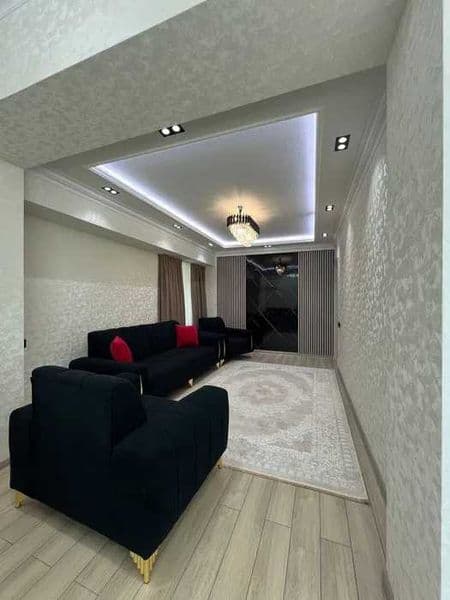 Район: Юнусабадский<br />
Адрес: Ц4 Алайский базар <br />
<b — фото 3