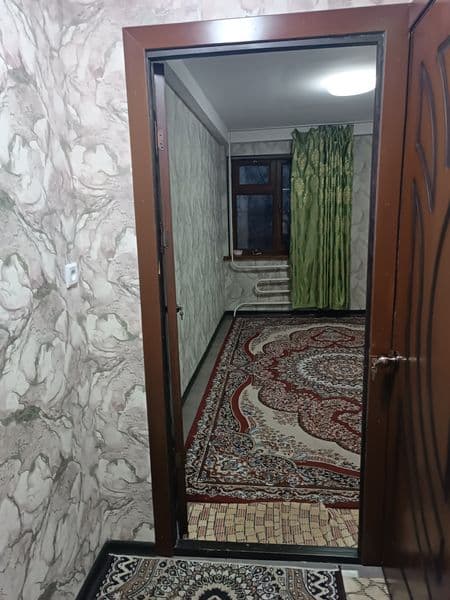 Сдаётся комната в малосемейке по улице Буюк Ипак ТТЗ базар.  — фото 2