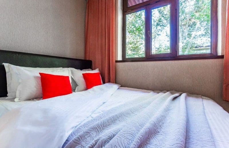 Arenda Chilonzor  5 kv<br />
Novza metro<br />
1/2xona<br />