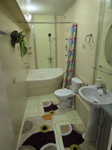 Сдается квартира метро космонавт <br />
1в2/4/7,  69м².<br / — фото 5