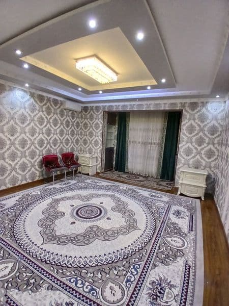 Manzil: Bektemir tumani, Vodnik <br />
Xonalari: 3 xona<br /