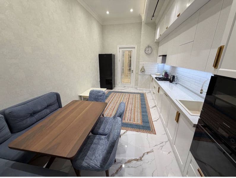 Квартира полностью обставлена мебелью и техникой звоните ест — фото 3