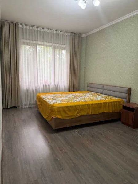 Сдаётся Квартира  <br />
на массиве Ялангач<br />
район: Мир