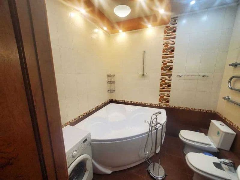 2 спальни<br />
2 санузла<br />
Спальня для взрослых со свои — фото 2