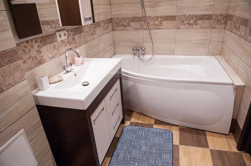 Сдается квартира 2/2/4 в центре на Ивлева! Звоните, есть мно — фото 4