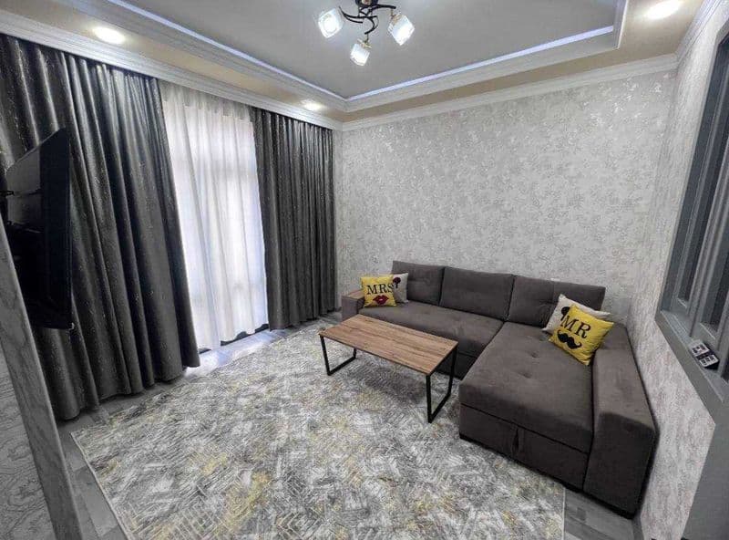 Сдается квартира.. в новостройке <br />
Ориентир - ТЦ Мега п