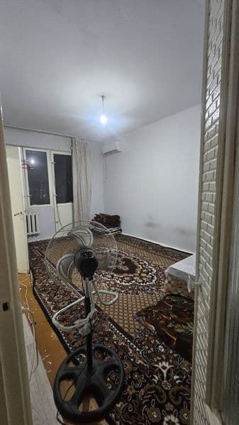 Akuratni bolalar bilan turaman deydigan va ishlaydigan yokid