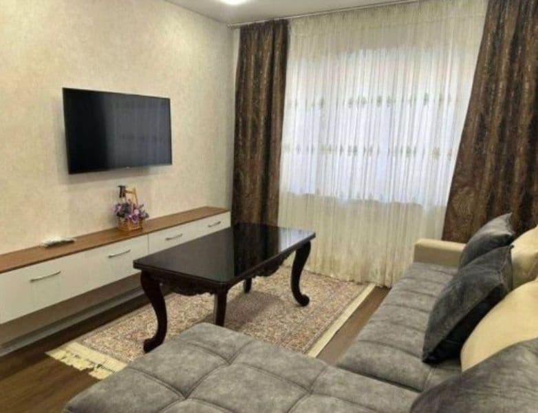 Arenda Chilonzor 6 kv<br />
Targovi sentr<br />
1 xona<br />