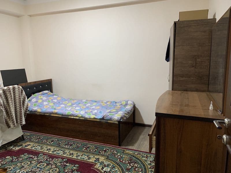 Ichmaydigan,chekmaydigan,toza-ozoda turadigan o'g'il bollarg