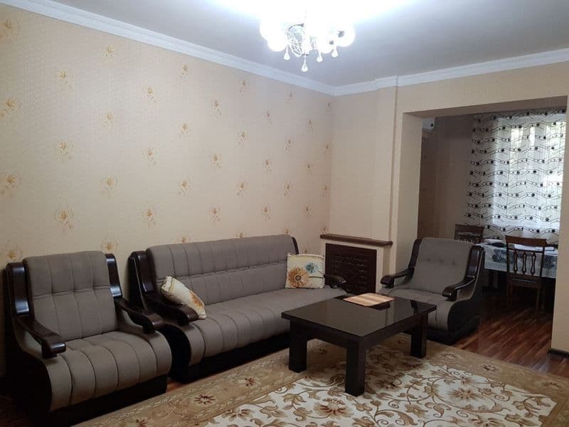 Сдаем свою квартиру рядом с метро Ойбек за Корейским посольс