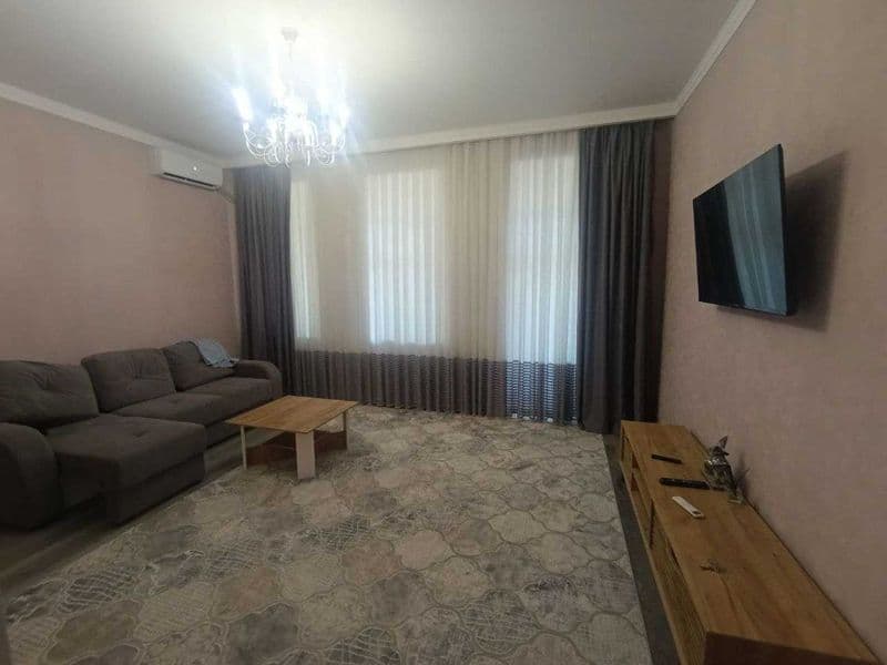 Аренда Ц-2.  2в3/2/3<br />
Площадь 70м2 <br />
Высокопотолоч