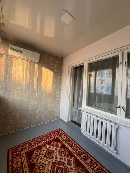 Срочно сдаётся квартира на Кушбеги <br />
Все условия есть < — фото 4