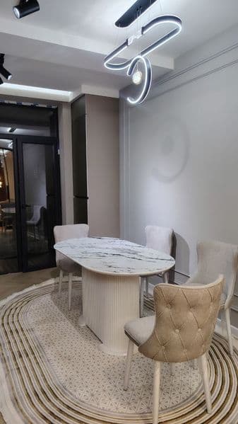 Yakkasaroy sity mool hovlida karzinka joylashgan tinch hovli — фото 5