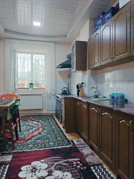 Ижарага 2 та койка жой берилади хамма шароит бор факат у́гил