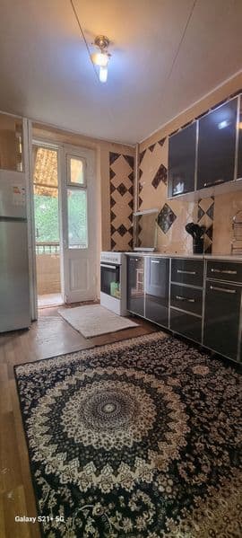 Аренда 1 комнатная квартира.удобная локация.4 х этажный дом 