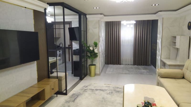 Чиланзар 1<br />
Аренда <br />
2/3/5<br />
Кирпич<br />
Балк