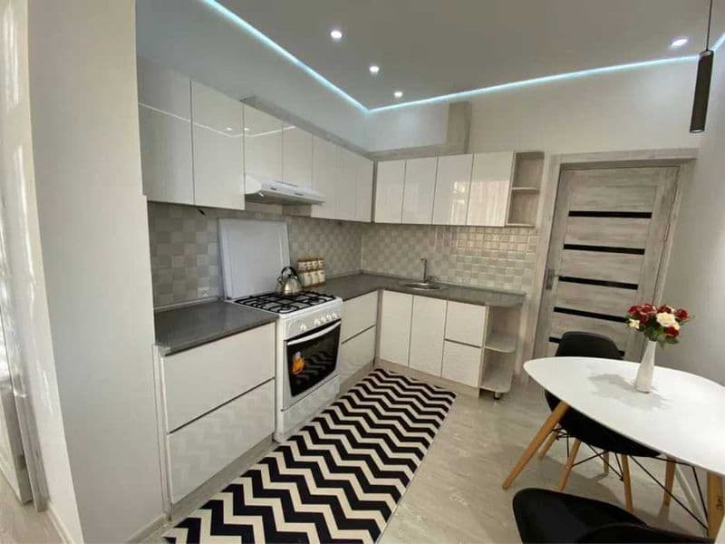 Сдаётся  Квартира в центре<br />
Ориентир - Чехова<br />
Гор — фото 2