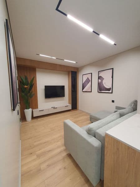 Аренда квартиры <br />
Цум(Голубые купола)<br />
<br />
Комн