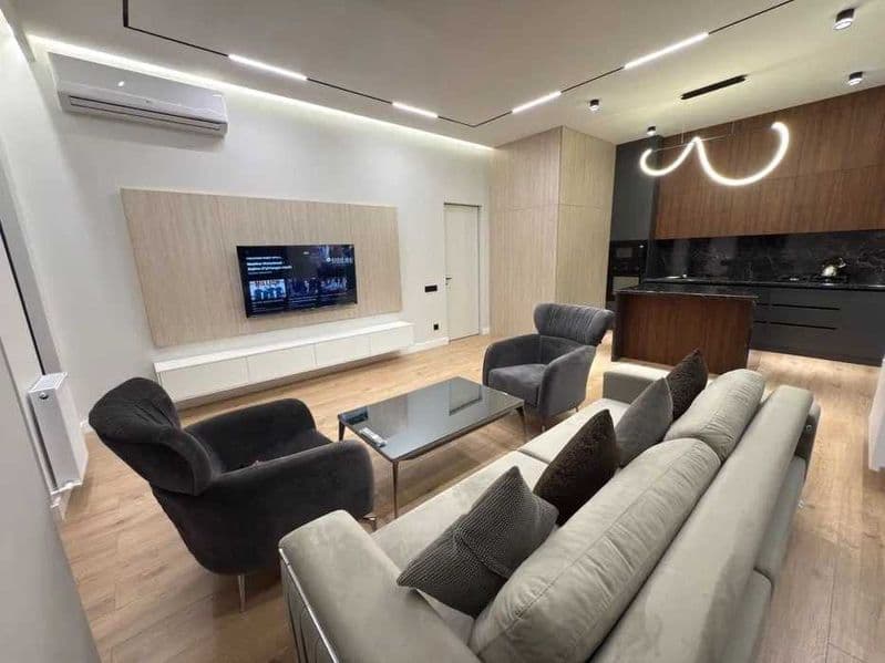 Район ; Мирабадский<br />
Адрес : Parkwood<br />
<br />
—    — фото 3