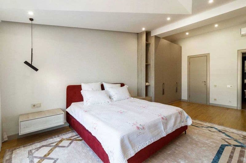 Сеул Мун <br />
Район: Яккасарай <br />
Тип дома: новостройк