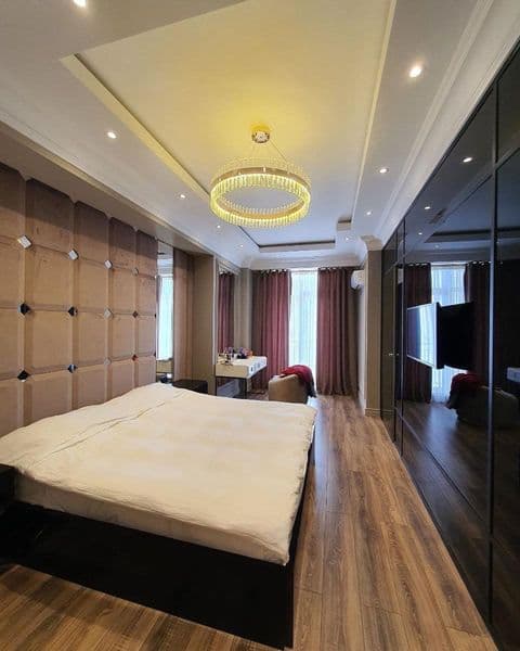 Мирабадский район <br />
Гостиница России <br />
Новостройка — фото 2