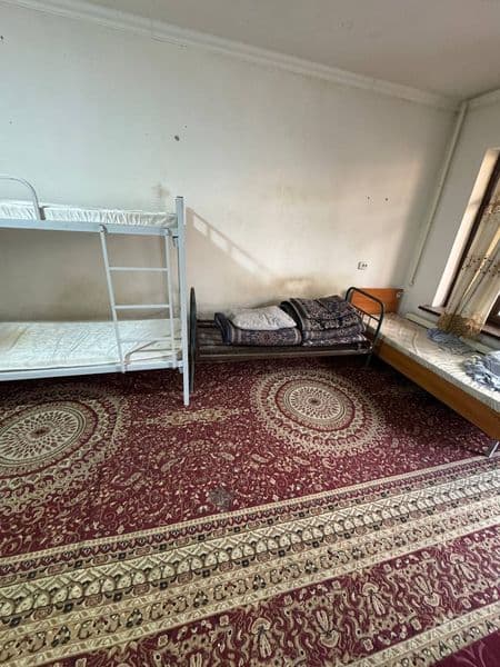 Assalam alekum kunlik kvartiraga bolar qoyamiz. Hovlimizning — фото 4