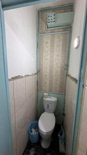 Yahshi akuratniy joy tinch joy avtobus metrolaga qulay joy u