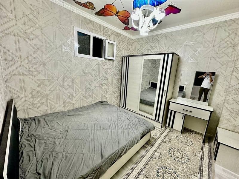 Shayxontohur Ganga yaqinida Chorsu metro yonida kvartira bor