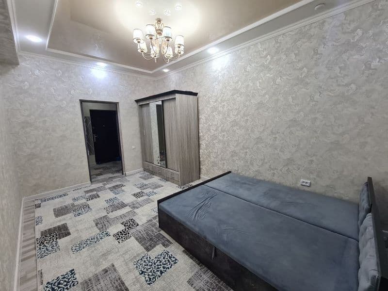 Квартира находится рядом с Shaxriston metro в новостройке. 5