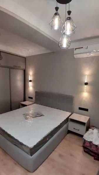 Район: Яккассарайский<br />
Адрес: ул Мирабад<br />
<br />
•