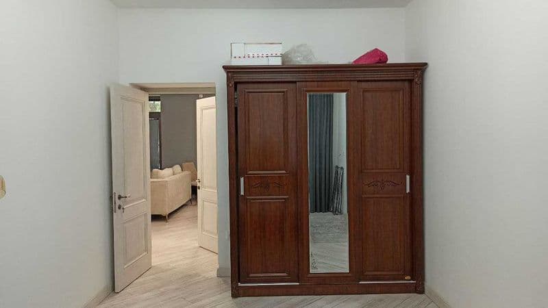 СРОЧНО СДАЕТСЯ!<br />
<br />
Район: Мирабадский<br />
Адрес: — фото 4