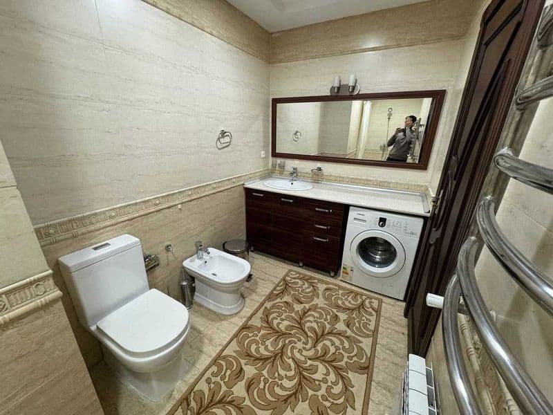 Район: Мирабадский<br />
Адрес: ул. Нукус<br />
<br />
• Ком — фото 5