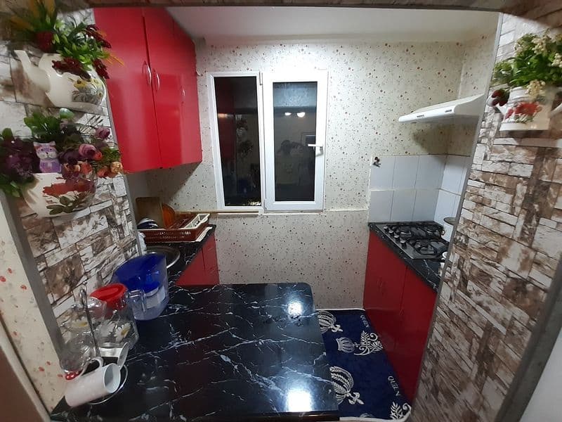 Чилонзор парус катортол оптиви бозор шундок енида 1хона 2хон