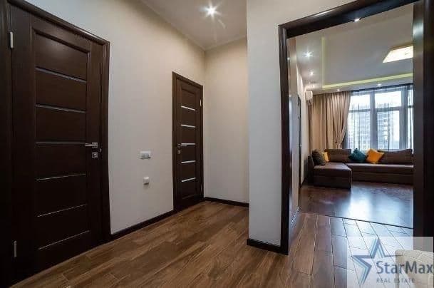 Сдается просторная квартира на Ойбеке 3/6/9. Звоните, есть м — фото 3