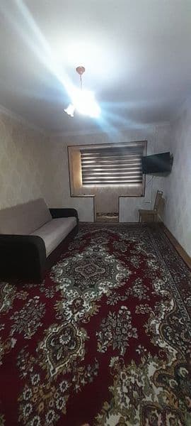 Район - Алмазарский<br />
Ориентир - Сой бой<br />
Комнат - 