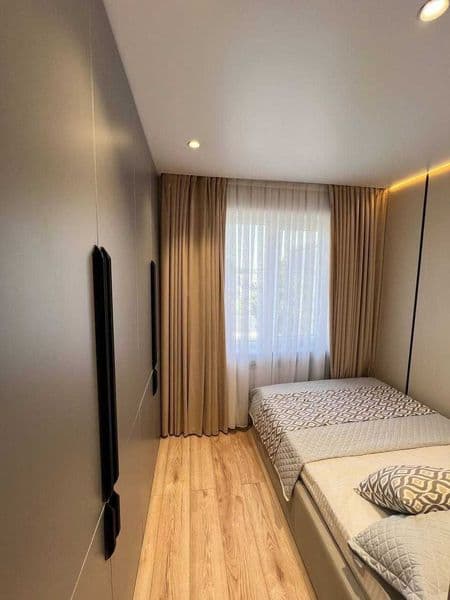 2 комнатную квартиру на 4 этаже,<br />
В квартире есть все н — фото 2