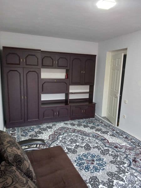 5-10 минут до станции метро, дом у дороги, рядом дет.сад и ш — фото 3