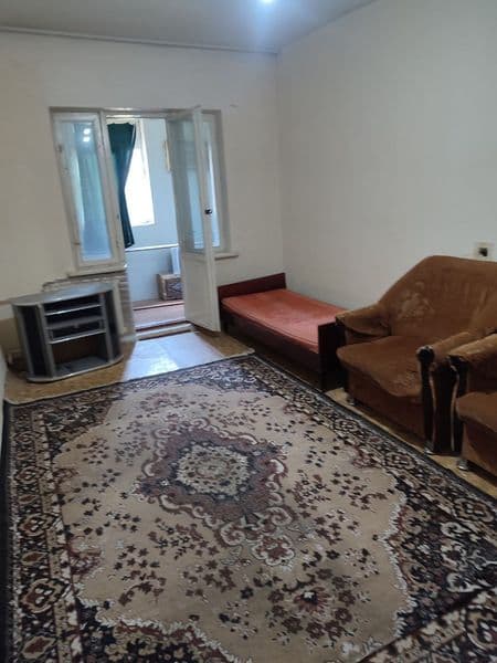 Ижара яшнобод т-н Тузелъ 1 2хона без маклер.<br />
Соат 21:0