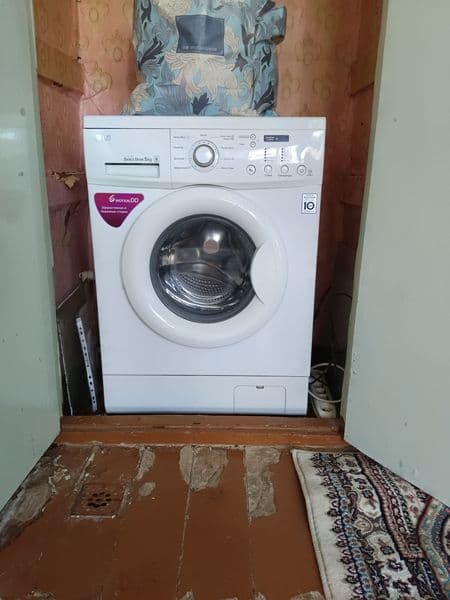 93.671.48.81 metroni oldida derevyashka 2 hona ijaraga beril — фото 3