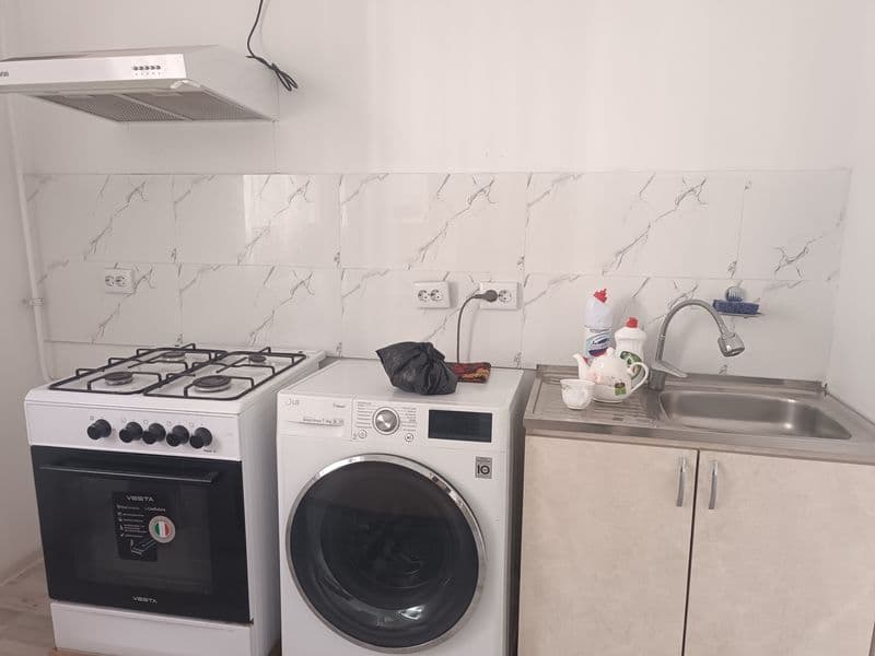 Student bollarga kvartira sheriklikka 3 xona uy <br />
Yangi