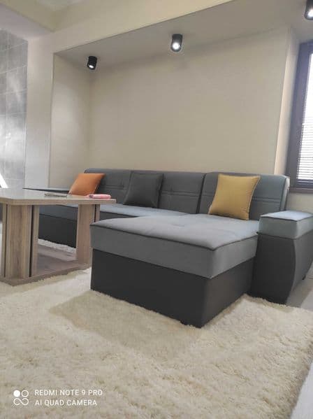 Сдаётся квартира на ул. Бабура<br />
Ориентир - ул. Бабура<b