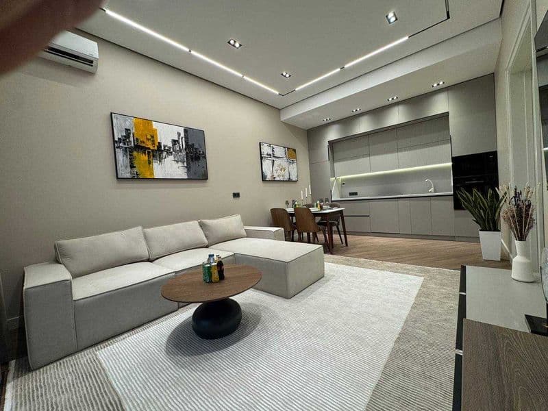 [2МУ: 004]<br />
<br />
2 комнаты • 70 м² • 3/8 этаж<br />
< — фото 3