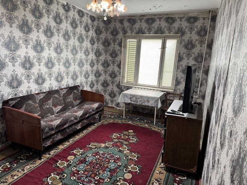 Ижарага 1 хона квартира берилади. Оилага ёки кизларга. Феруз — фото 2