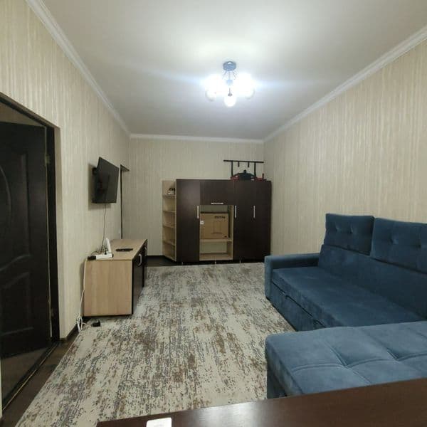 Срочно сдаю 1-комнатная переделанная 2-х комнатную квартиру. — фото 2