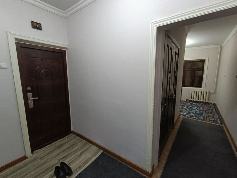 Сдаётся в Аренду 2-х комнатная квартира 2-этаж 5-этажка 61м² — фото 4