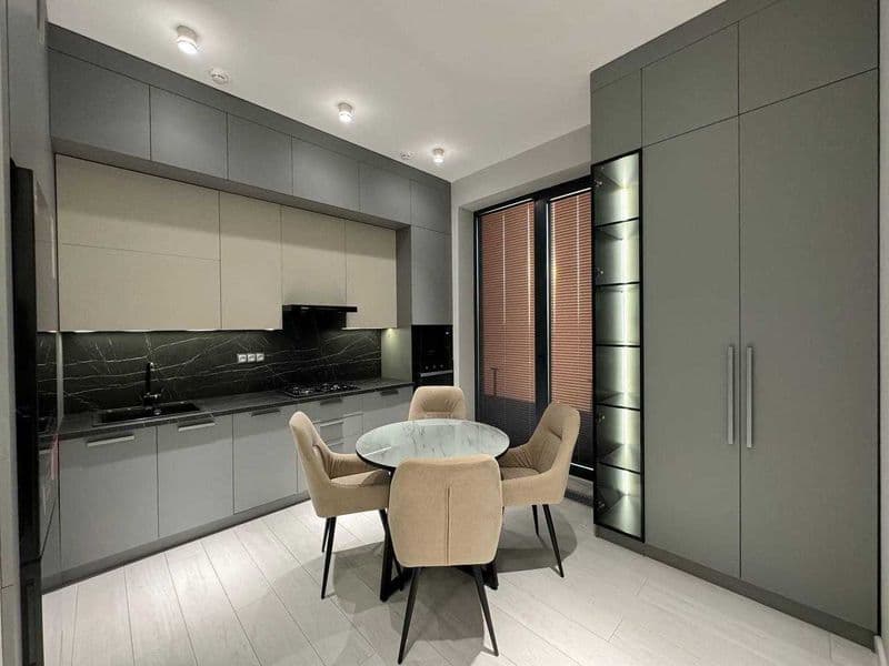 • Район: Мирабад<br />
• Адрес: улица Ислом Каримов<br />
•  — фото 3