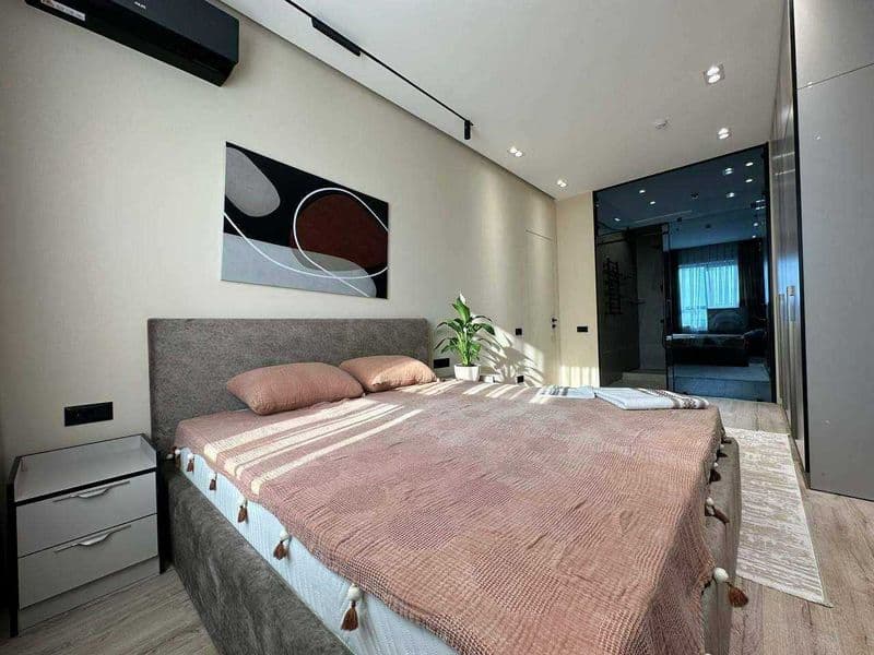 Элитный апартамент:<br />
Район: Мирзо Улугбекиский <br />
К — фото 4