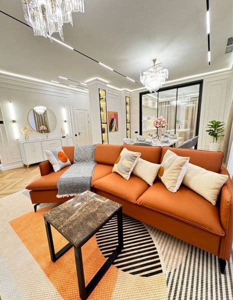 Мирабдский район<br />
Гостиница Россия<br />
ЖК Мирабад Аве