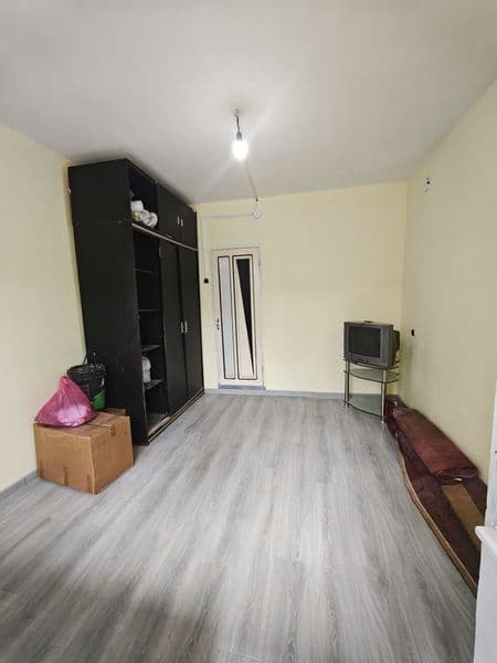 Аренда<br />
Буюк Ипак Йули ,Буз Базар<br />
1-комнатная ква — фото 3