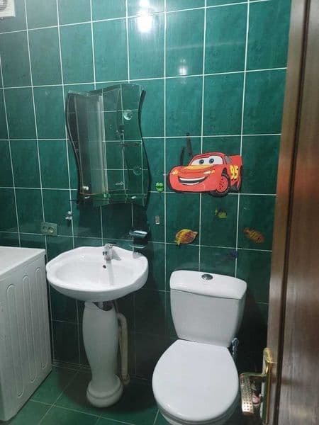 Срочно сдётся квартира напротив трц "NEXT" <br />
3 комнатна — фото 2